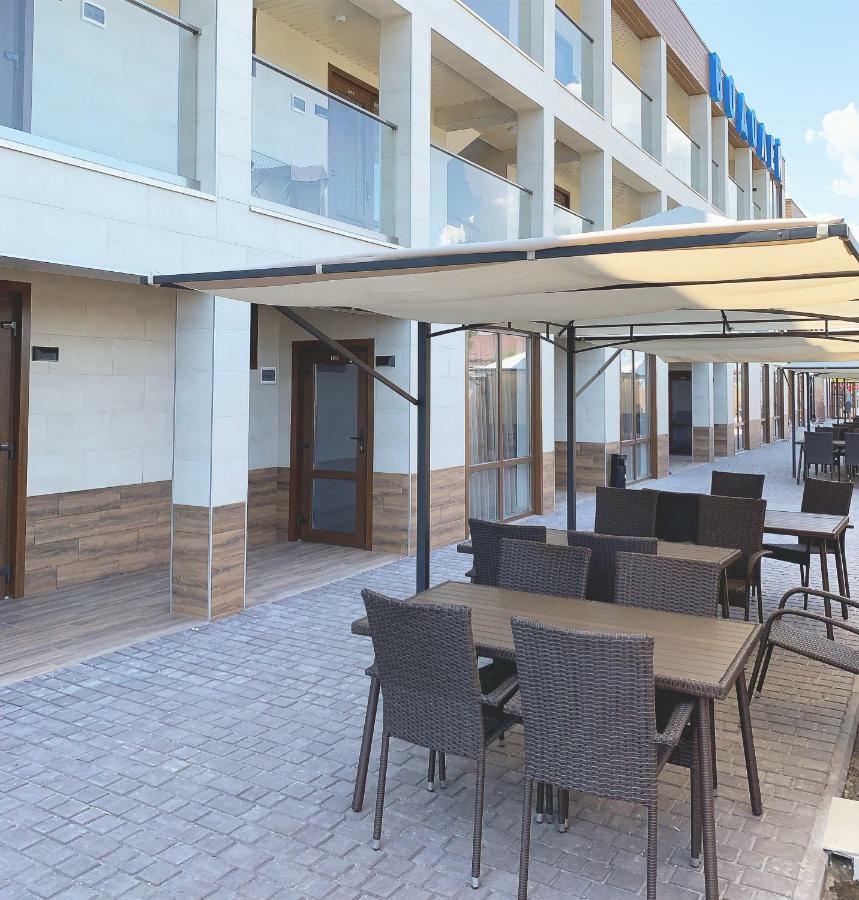 Курортный Комплекс Водолей Primorskoye Exterior photo